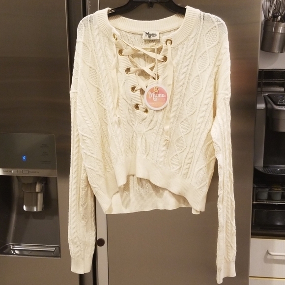 💕SHOW ME YOUR MUMU💕 Joey Lace Up Sweater Snowflake Cable Knit Soft White S NWT - Picture 7 of 8